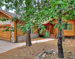 Tüm Ev/Apart Daire Beautiful Snow Summit Home! Walk To The Slopes! Enjoy The Spa And Pool Table! (Big Bear Lake, ABD)