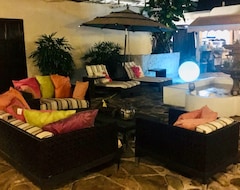 Khách sạn Perla Real Inn (Isla Contadora, Panama)