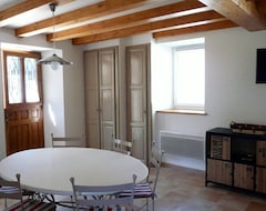 Toàn bộ căn nhà/căn hộ A Marignac, 70m2 House, All Conford, With Enclosed Courtyard (Marignac, Pháp)