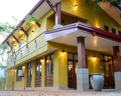 Hotel Inlak Garden (Negombo, Sri Lanka)