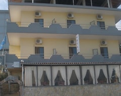 Hotel Qiqi (Gjirokastra, Albanija)