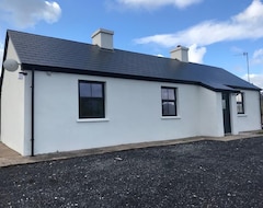 Tüm Ev/Apart Daire Two Bedroom Traditional Cottage On The Wild Atlantic Way (Achill, İrlanda)