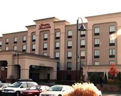 Hotel Hampton Inn & Suites By Hilton Laval (Laval, Canadá)