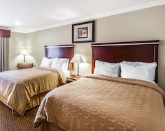 Otel Econo Lodge Inn & Suites Mesa (Mesa, ABD)