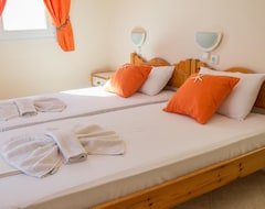 Hotel Eleni's Rooms (Antiparos, Greece)