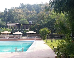 Resort/Odmaralište Vananchal A Jungle Resort (Pavagadh, Indija)