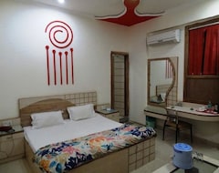 Hotel Shiv (Kanpur, India)