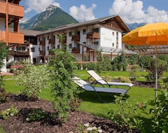 Khách sạn Hotel Alpenblick (Ahrntal, Ý)