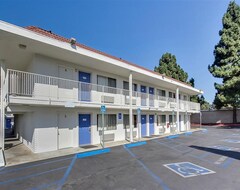 Khách sạn Motel 6 San Jose South (San Jose, Hoa Kỳ)