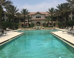 Entire House / Apartment Luxury Condo in World Golf Village, Pet-Friendly! (St. Augustine, USA)