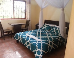 Bed & Breakfast Basecha Garden Lodge (Moshi, Tanzania)