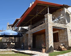 Otel Kalivi House (Arachova, Yunanistan)