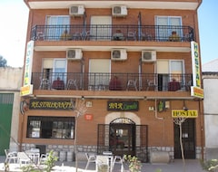 Nhà trọ Hostal Gastrobar Carmelo (Villarejo de Salvanés, Tây Ban Nha)