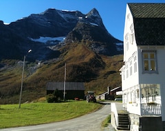 Hotel Villa Norangdal (Hellesylt, Norveška)
