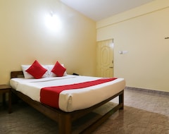 Khách sạn Oyo 48127 Suvian Baga (Baga, Ấn Độ)