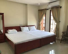 Hotelli Phuong Hong Motel (Da Nang, Vietnam)