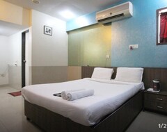 OYO 449 Hotel Sai Sharan (Bombay, Hindistan)