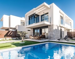 Cijela kuća/apartman Sunny Modern New Villa With Private Pool (Los Montesinos, Španjolska)