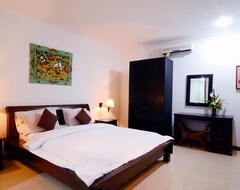 Hotel Villa Kota Bunga Ade-0310 (Puncak, Indonesia)