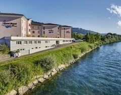 Hotel an der Reuss (Gisikon, Švicarska)