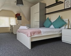 Hotelli Abbeyfield Guesthouse (Liverpool, Iso-Britannia)
