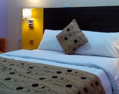 Khách sạn Hotel Downtown Royal (Ikeja, Nigeria)