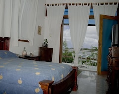 Khách sạn Bay House (Puerto Ayora, Ecuador)