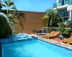 Khách sạn Blaze hotel & suites vallarta (Puerto Vallarta, Mexico)