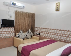 Khách sạn Green Palace (Thanjavur, Ấn Độ)