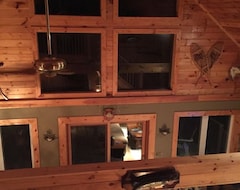 Cijela kuća/apartman Very Secluded Private Chalet Cabin On Over 20 Acres (Roscoe, Sjedinjene Američke Države)