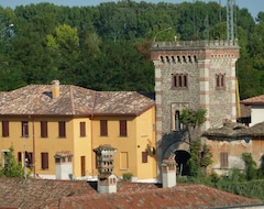 Otel Julia Villa Maggi Ponti (Cassano d'Adda, İtalya)