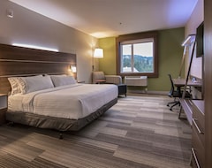 Hotelli Holiday Inn Express & Suites Victoria-Colwood, An Ihg Hotel (Victoria, Kanada)