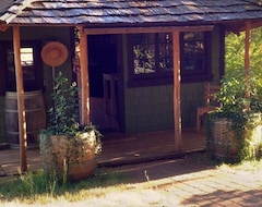 Toàn bộ căn nhà/căn hộ Little Cabin At Wren Vineyard (Philomath, Hoa Kỳ)