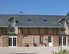 Hotel La Closerie Des Sacres (Lavannes, France)