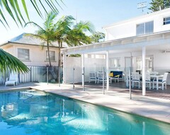 Tüm Ev/Apart Daire The Beach House, 25 Tomaree Road - Fantastic House With Pool, Linen (Shoal Bay, Avustralya)