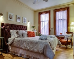Hotel Dunn House Bed And Breakfast (Toronto, Canada)