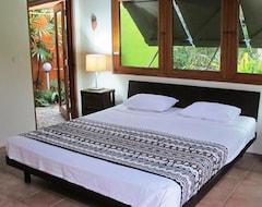 Hotel Beachouse (Korolevu, Fiji)