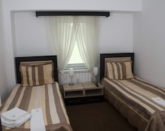 Hotel Raj (Novi Pazar, Srbija)
