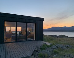 Cijela kuća/apartman Panoramic Ocean And Mountain View And Natural Geothermal Hot Spring (Borgarfjarðarhreppur, Island)