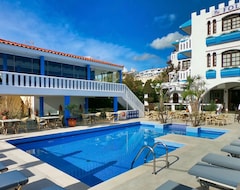 Khách sạn Folia Apartments Chania (Agia Marina, Hy Lạp)