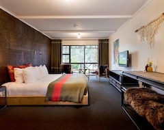 Hotel Discovery Sherwood (Queenstown, New Zealand)