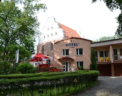 Hotel Zamek (Giżycko, Poland)