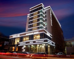 Otel Luciano Residence (Kazan, Rusya)