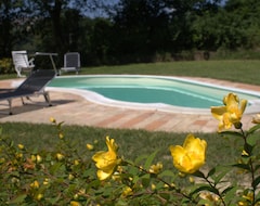 Casa rural Casa il Girasole con piscina nelle Marche (Macerata, Ý)