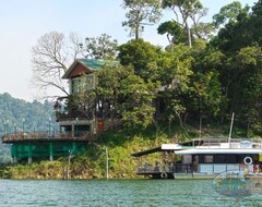 Belum Eco Resort (Gerik, Malaysia)