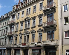 Aha Hotel (Dresden, Almanya)
