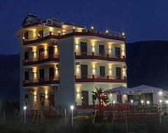 Sunrise Resort (Orikum, Albania)