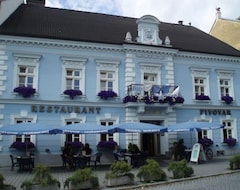 Khách sạn Hotel Restaurant Modra Hvezda (Dobrany, Cộng hòa Séc)