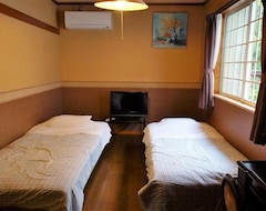 Hotelli Biwamonogatari (Atami, Japani)