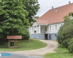 Pansion Guesthouse Kadrina Mois (Kadrina, Estonija)